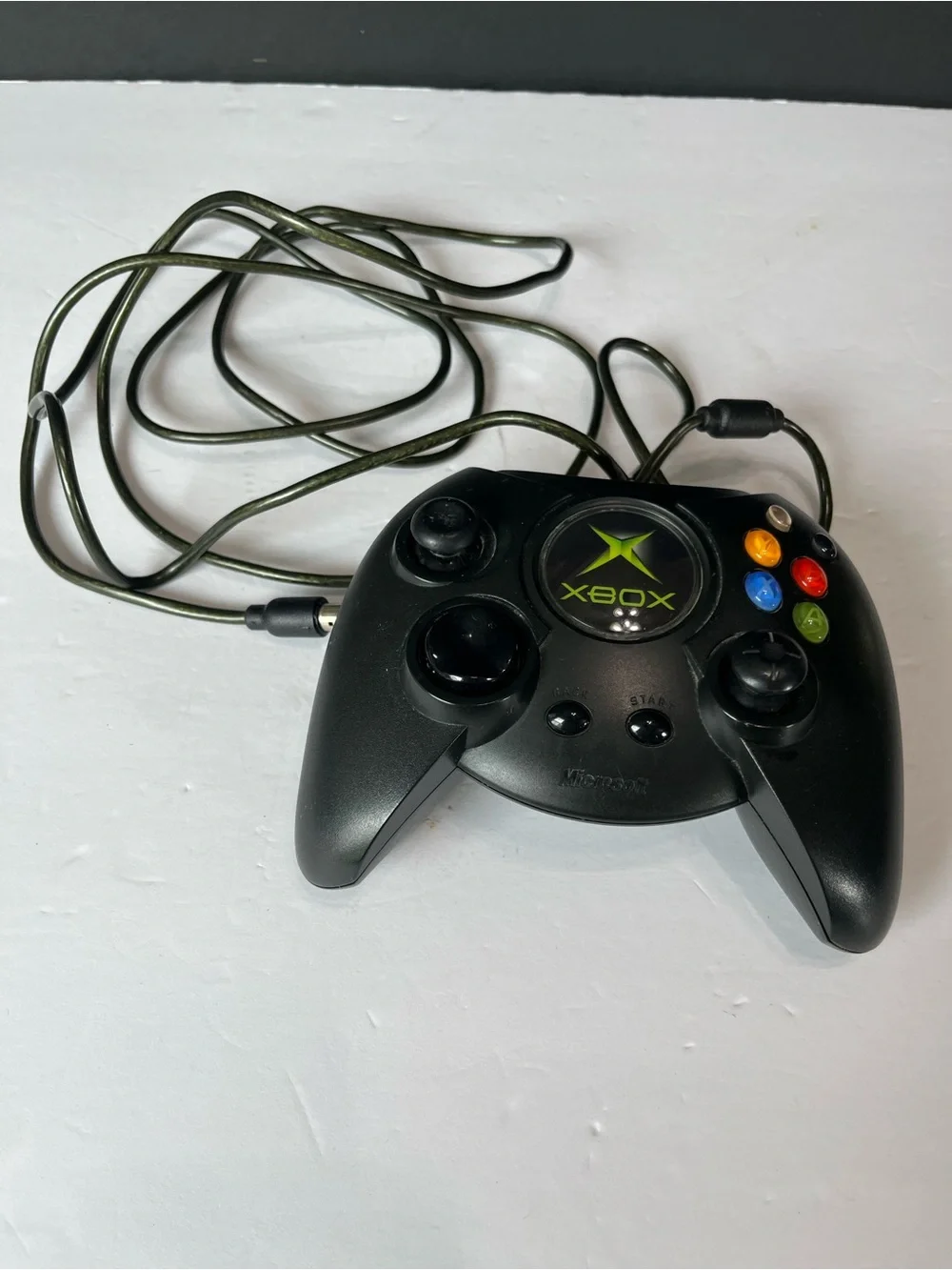 Xbox Wired Controller - Black with Colored Action Buttons